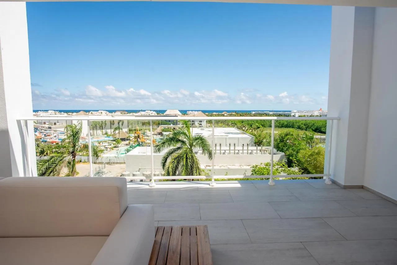 דירה פונטה קאנה Cana Pearl & Coral Bay Condos By The Oxo House